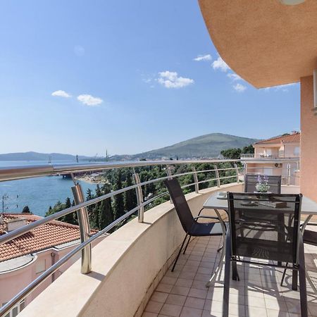 Apartment Marijana Trogir Exteriör bild