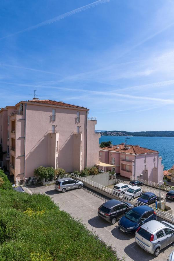 Apartment Marijana Trogir Exteriör bild